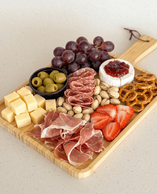 Tabla de Bambú para Quesos, Aperitivos y Charcutería 40 x 24 x 1.5 cm
